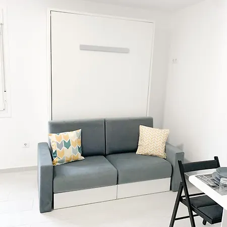 Estudio 2 Minutos De La Playa *